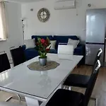 Villa Luketini Dvori, Primosten Krusevo (Sibenik-Knin)