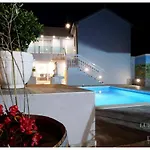 Luketini Dvori, Primosten Krusevo (Sibenik-Knin)