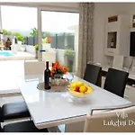 Luketini Dvori, Primosten Villa *