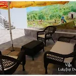 Luketini Dvori, Primosten Villa