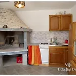 Villa Luketini Dvori, Primosten