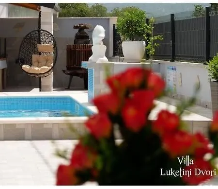 Вилла Luketini Dvori, Primosten *