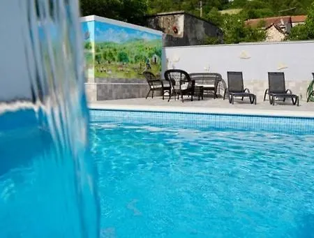 Вилла Luketini Dvori, Primosten *