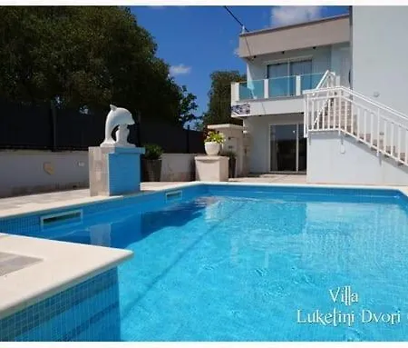 Luketini Dvori, Primosten Вилла Krusevo (Sibenik-Knin)