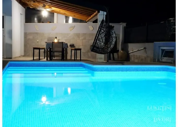 Luketini Dvori, Primosten Krusevo (Sibenik-Knin)