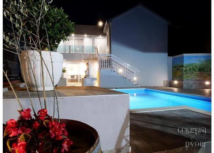 Luketini Dvori, Primosten Krusevo (Sibenik-Knin)