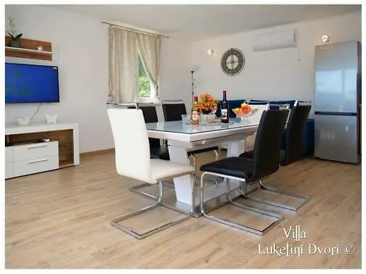 Luketini Dvori, Primosten Krusevo (Sibenik-Knin)