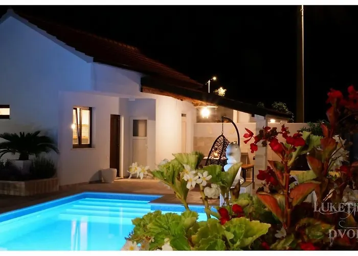 Luketini Dvori, Primosten Krusevo (Sibenik-Knin)