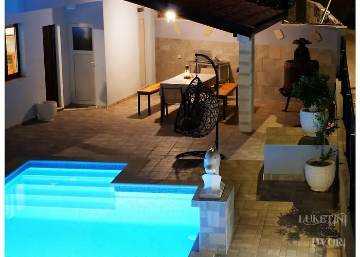 Vila Luketini Dvori, Primosten Krusevo (Sibenik-Knin)